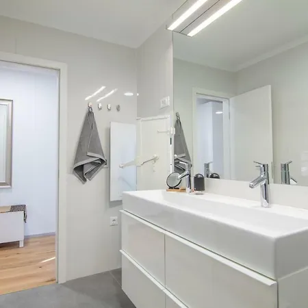 Apartment Seaview Volosko *