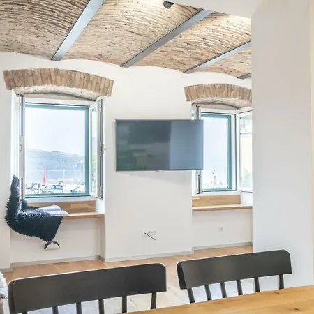 Apartment Seaview Volosko Opatija