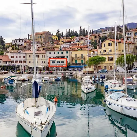 Apartment Seaview Volosko